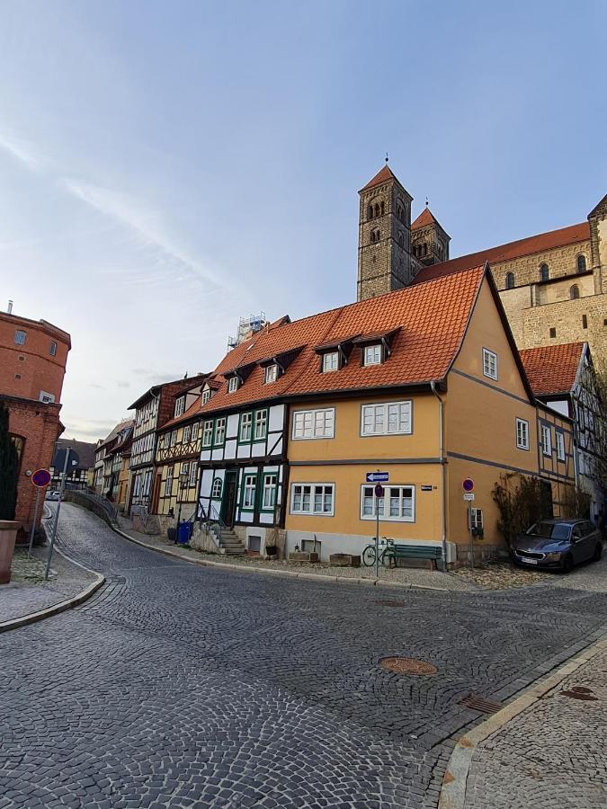 Ferienhaus Schatzliebe เควดลินบวร์ก ภายนอก รูปภาพ